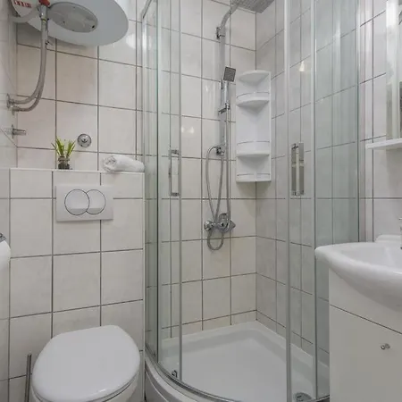 In With Terrace, Air Condition, Wifi, Washing Machine Apartment Rovinj